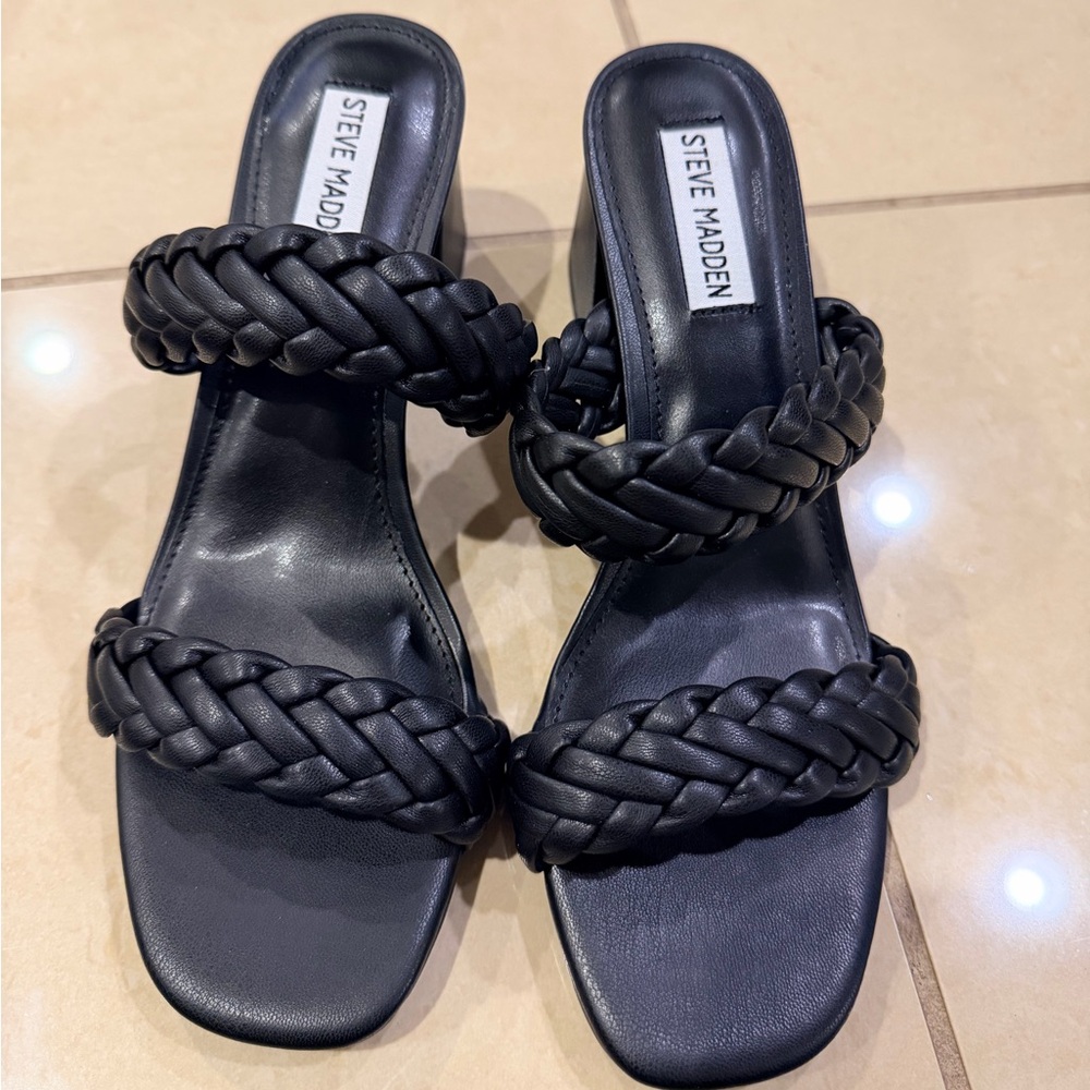 Steve Madden Black Double Braided Chunky Heel Sandals